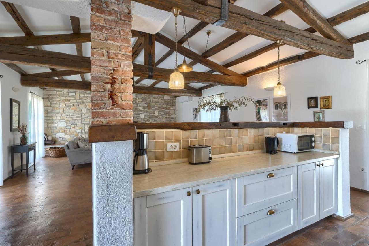 Villa Leopoldo By Istrian Country Houses Barat  Exterior foto